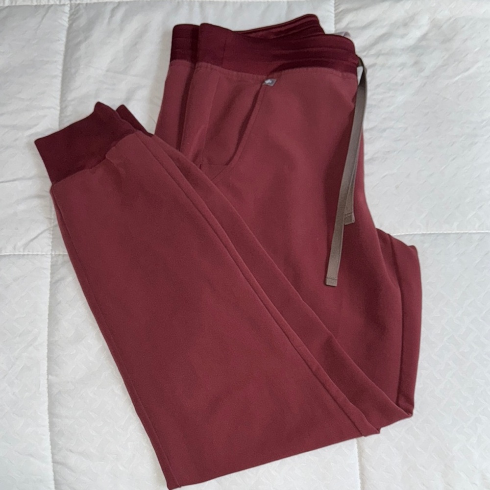 Figs small DARK CHERRY jogger bottoms. Practically brand new! Limited color!